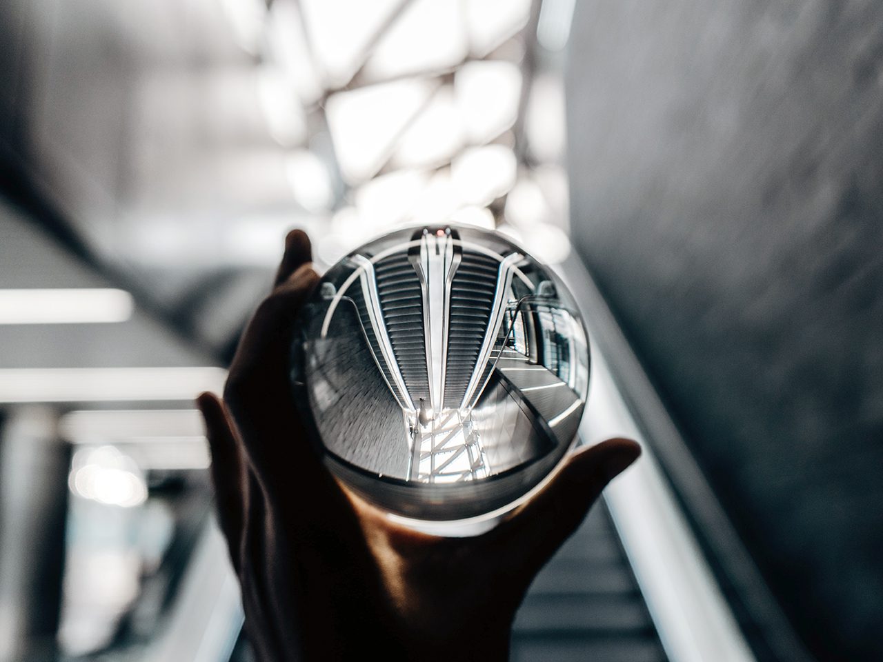The few future-ready banks have a huge advantage: Episode Six report