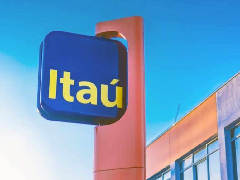 itau bank sign